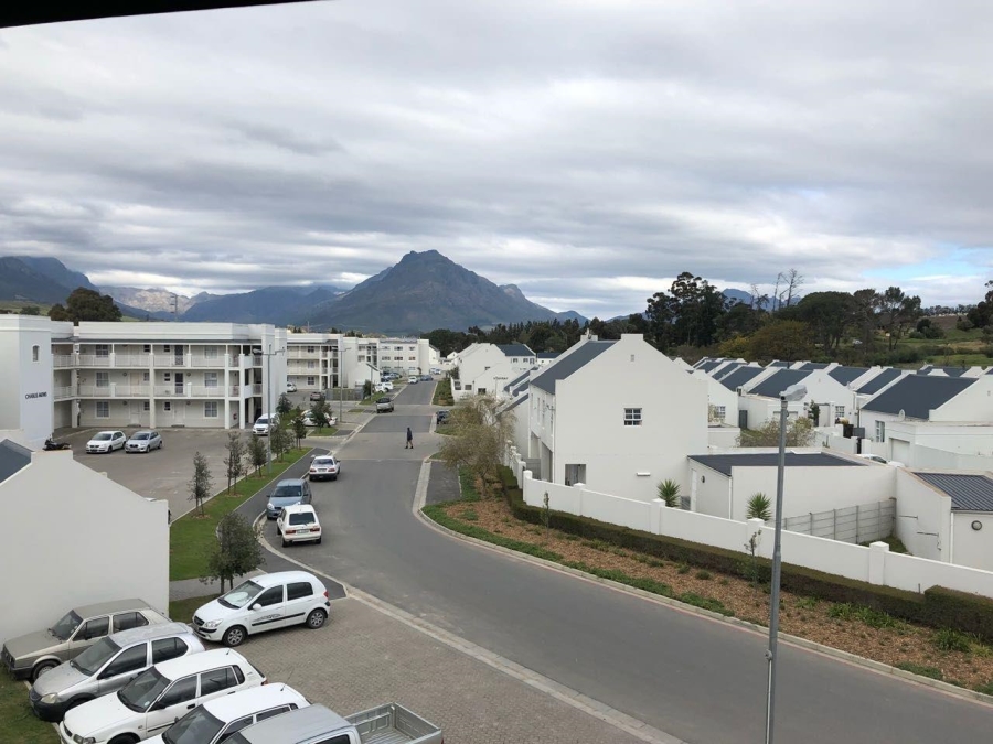 2 Bedroom Property for Sale in Nuutgevonden Western Cape